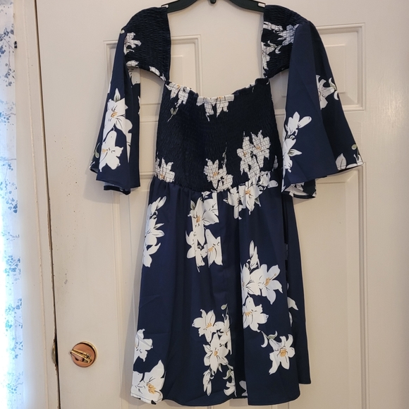 Oneyim nwt summer dress size large - Picture 4 of 9